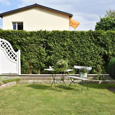 Holiday home Homey With Roofed Terrace, Garden Neubukow